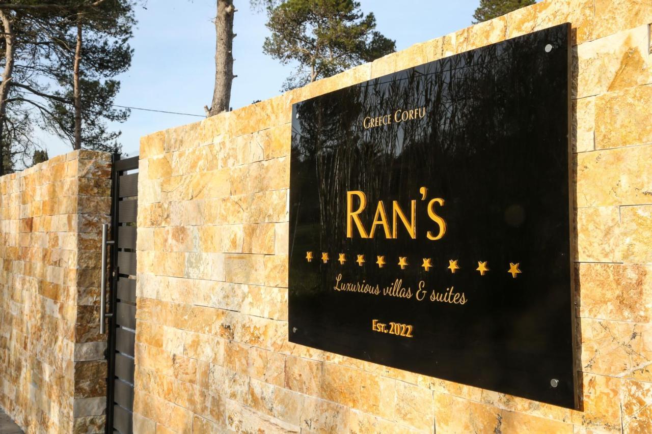 Vilă Rans Luxury & In Corfu With Swimming Pool *
