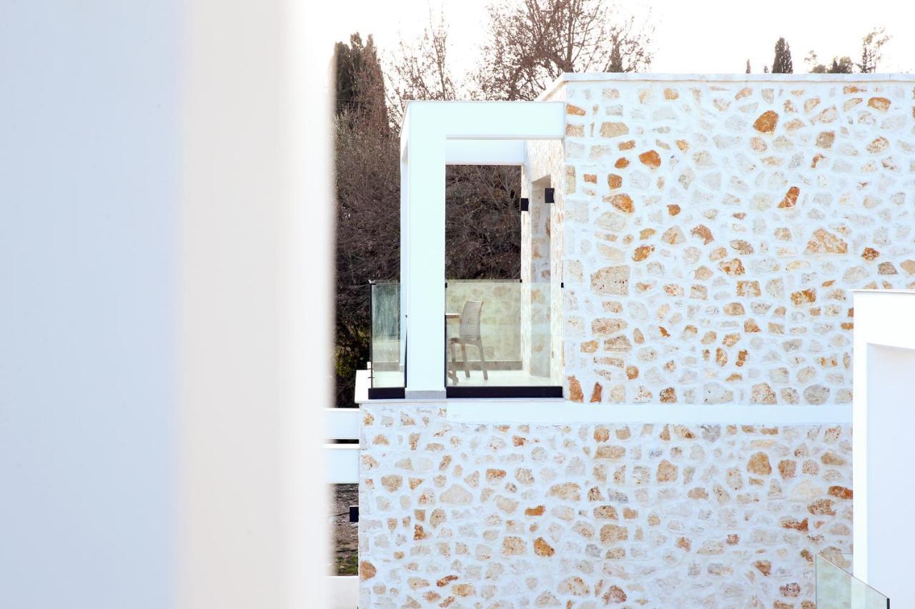 Vilă Rans Luxury & In Corfu With Swimming Pool